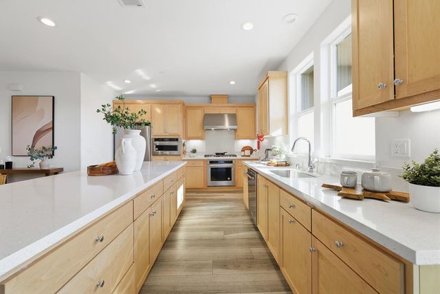 3675 Broadcast Common, Fremont, CA 94538