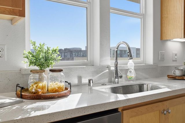 3675 Broadcast Common, Fremont, CA 94538