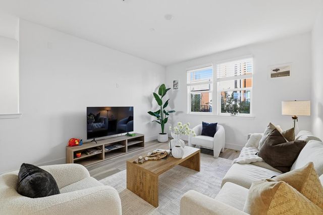 3675 Broadcast Common, Fremont, CA 94538