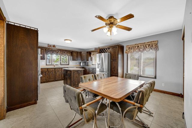 1242 River Terrace, Hobart, IN 46342