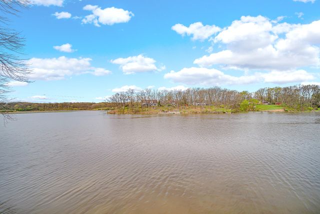 1242 River Terrace, Hobart, IN 46342