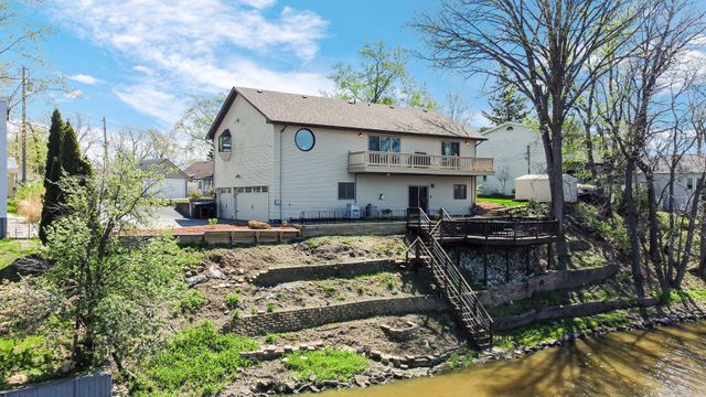 1242 River Terrace, Hobart, IN 46342