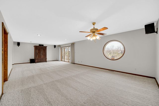 1242 River Terrace, Hobart, IN 46342