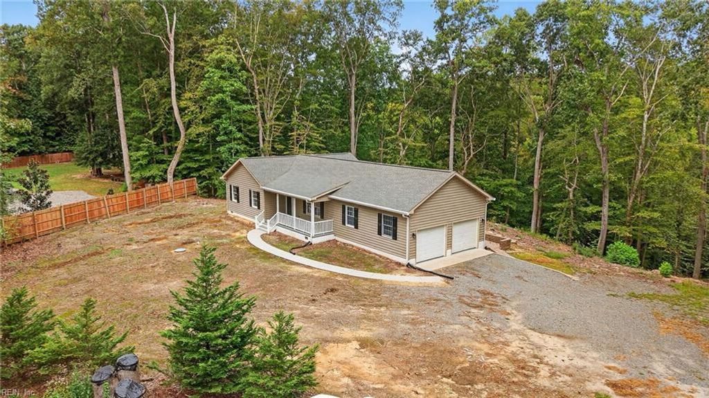 9016 Marlfield RD, Gloucester, VA 23061