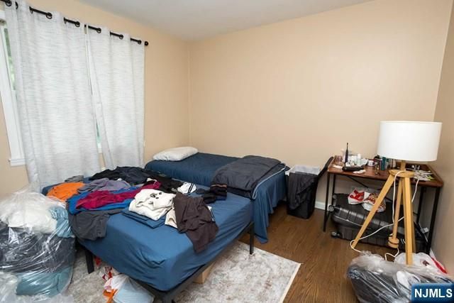 16 Broad Avenue, Paramus, NJ 07652