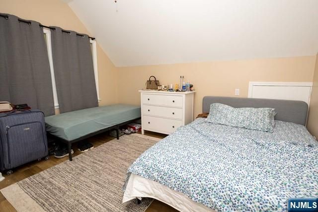 16 Broad Avenue, Paramus, NJ 07652
