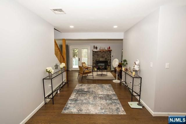 16 Broad Avenue, Paramus, NJ 07652
