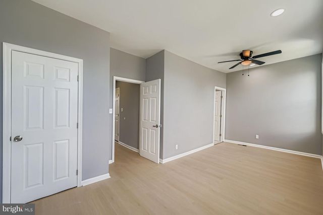 1520 APPLETON ST, Baltimore, MD 21217