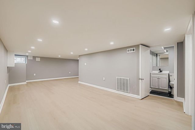 1520 APPLETON ST, Baltimore, MD 21217