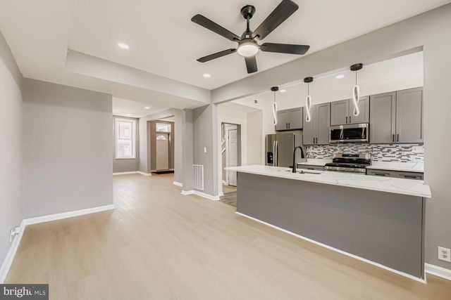 1520 APPLETON ST, Baltimore, MD 21217