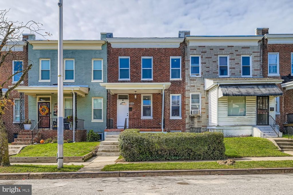 1520 APPLETON ST, Baltimore, MD 21217