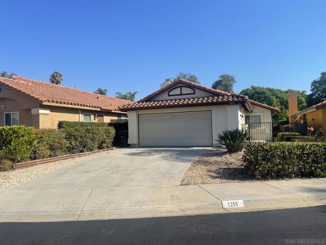 1255 Corte Famosa, San Marcos, CA 92069