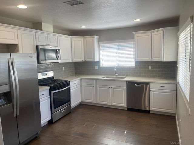 1255 Corte Famosa, San Marcos, CA 92069