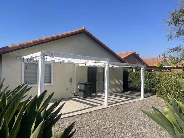 1255 Corte Famosa, San Marcos, CA 92069