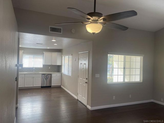 1255 Corte Famosa, San Marcos, CA 92069