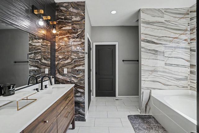 709 Keeton Ct, Old Hickory, TN 37138