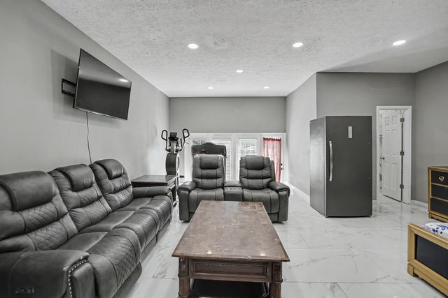 709 Keeton Ct, Old Hickory, TN 37138