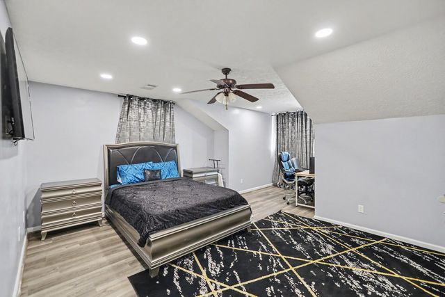 709 Keeton Ct, Old Hickory, TN 37138
