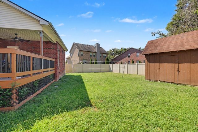 709 Keeton Ct, Old Hickory, TN 37138