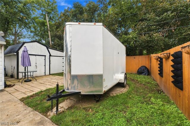 191 Woodhill Drive, Amherst, OH 44001