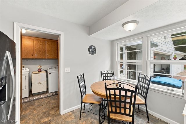 191 Woodhill Drive, Amherst, OH 44001