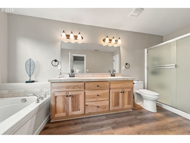 6902 Ne 28TH Ave, Vancouver, WA 98665