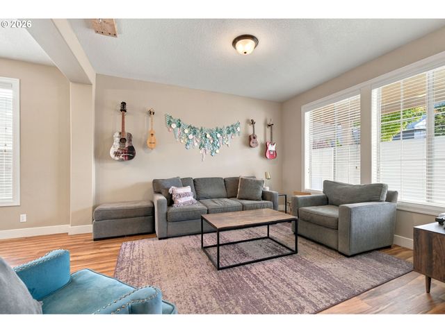 6902 Ne 28TH Ave, Vancouver, WA 98665