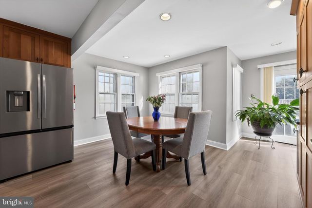 745 N STANWICK RD, Moorestown, NJ 08057
