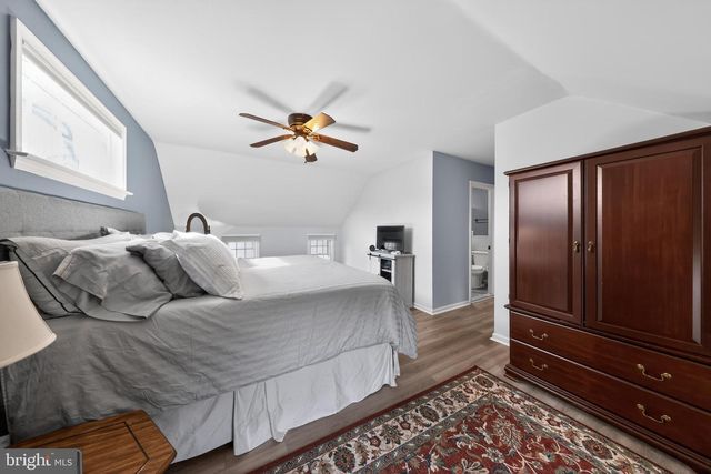 745 N STANWICK RD, Moorestown, NJ 08057