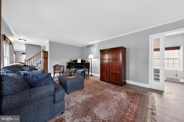 745 N STANWICK RD, Moorestown, NJ 08057