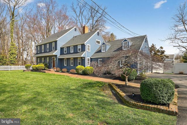 745 N STANWICK RD, Moorestown, NJ 08057