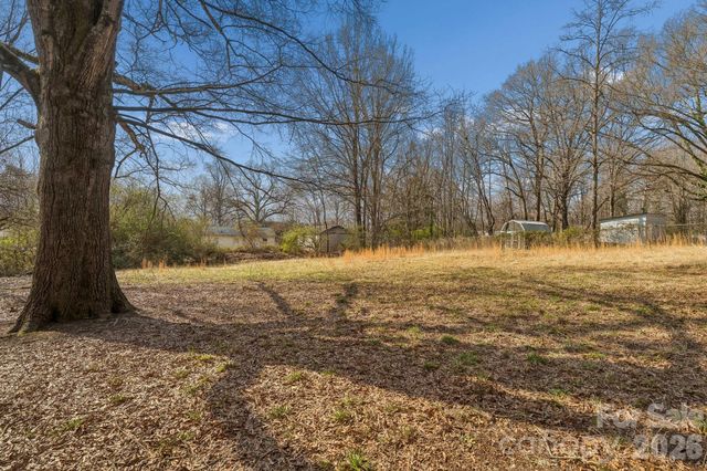 1713 Younger Avenue, Statesville, NC 28677