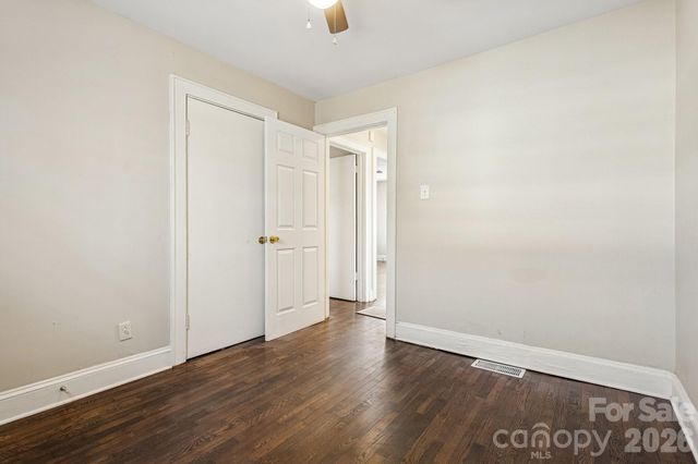 1713 Younger Avenue, Statesville, NC 28677