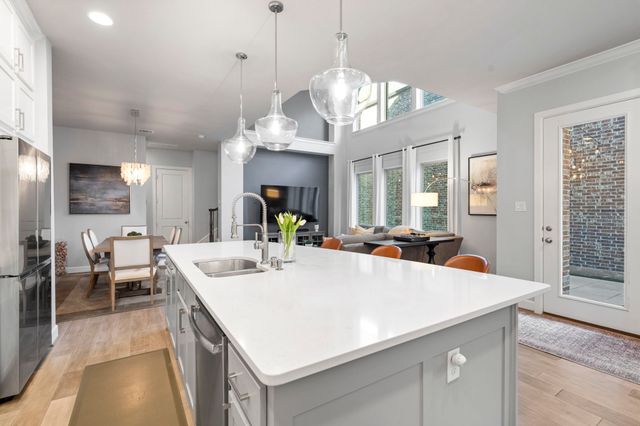 6216 Exeter Avenue, Mckinney, TX 75070