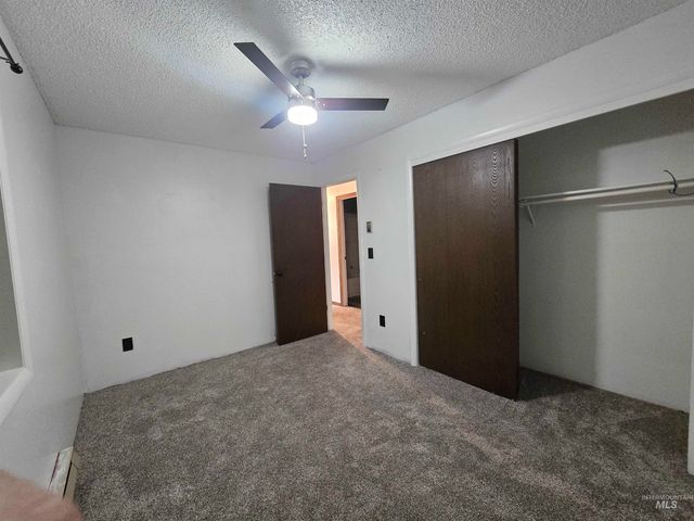 321 W Avenue E, Jerome, ID 83338