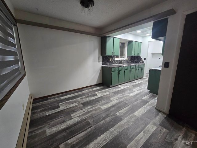 321 W Avenue E, Jerome, ID 83338