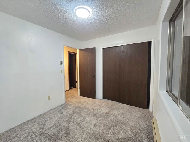 321 W Avenue E, Jerome, ID 83338