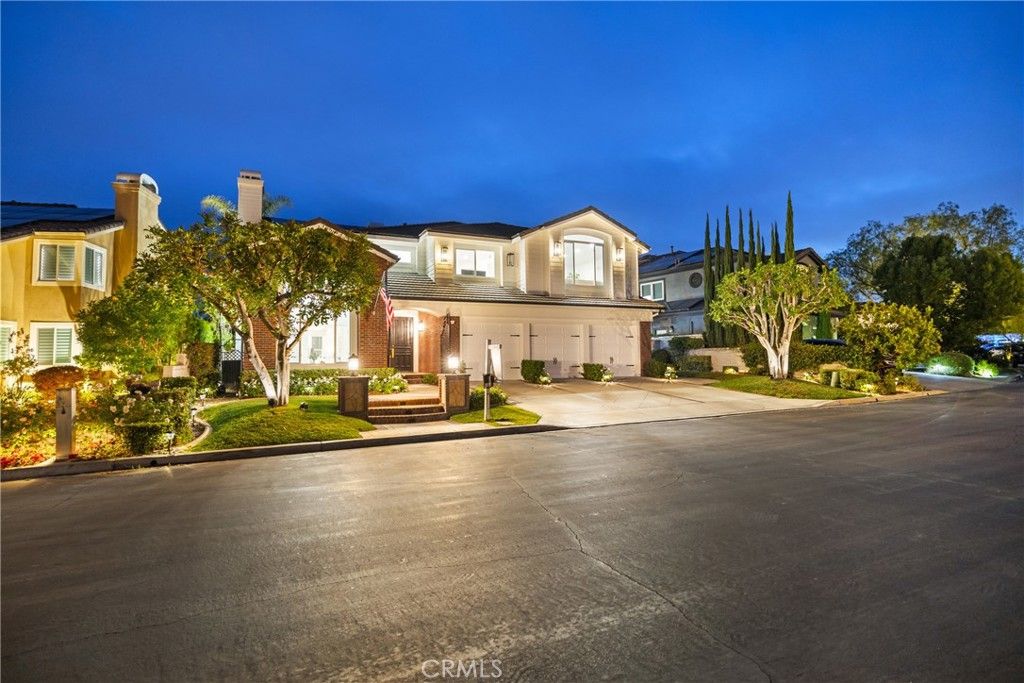 Image 4 of property listing at 17 Brentwood, Coto De Caza, CA 92679