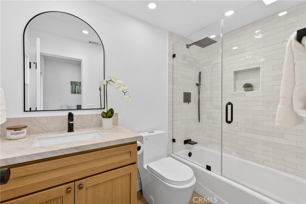 Image 42 of property listing at 17 Brentwood, Coto De Caza, CA 92679