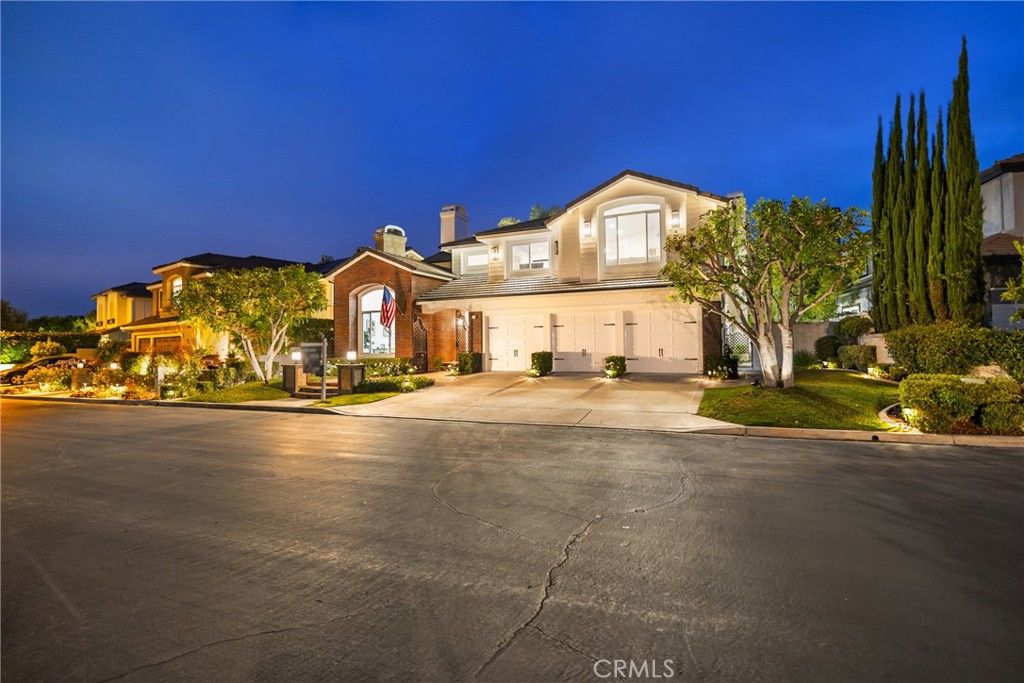 Image 5 of property listing at 17 Brentwood, Coto De Caza, CA 92679