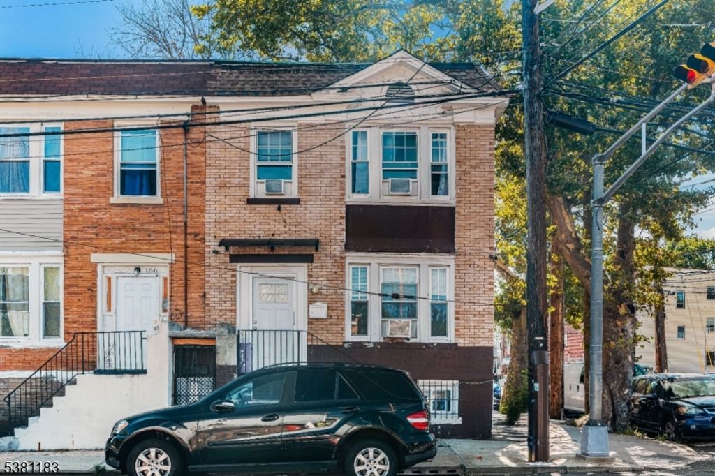 102 S 14Th St, Newark City, NJ 07107