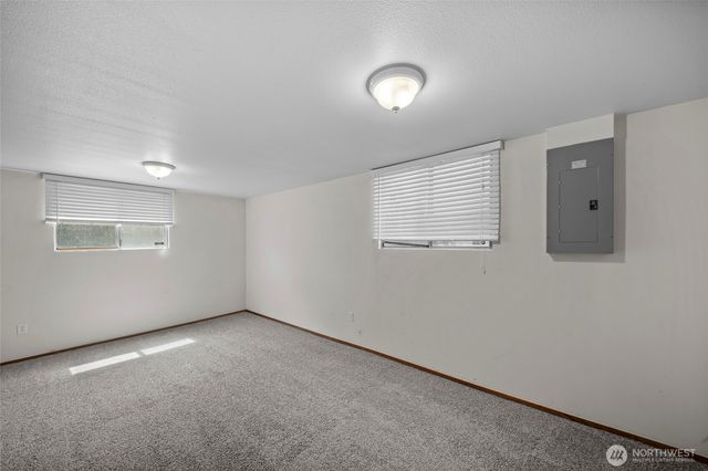 15205 Grant Avenue SW, Lakewood, WA 98498