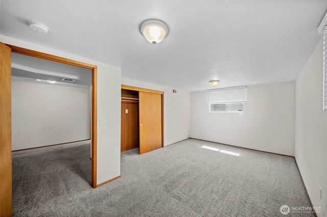 15205 Grant Avenue SW, Lakewood, WA 98498