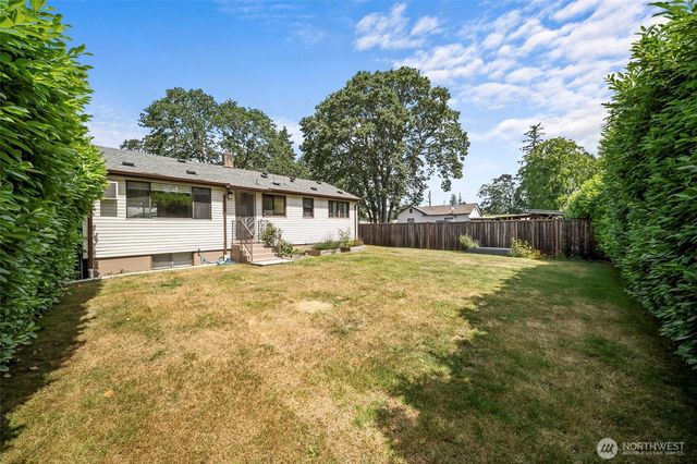 15205 Grant Avenue SW, Lakewood, WA 98498