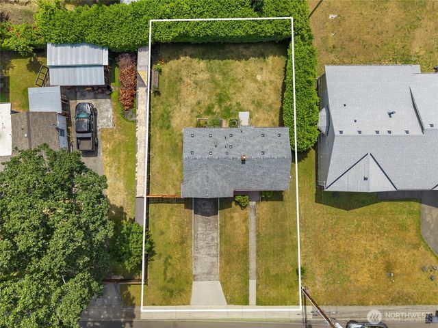 15205 Grant Avenue SW, Lakewood, WA 98498