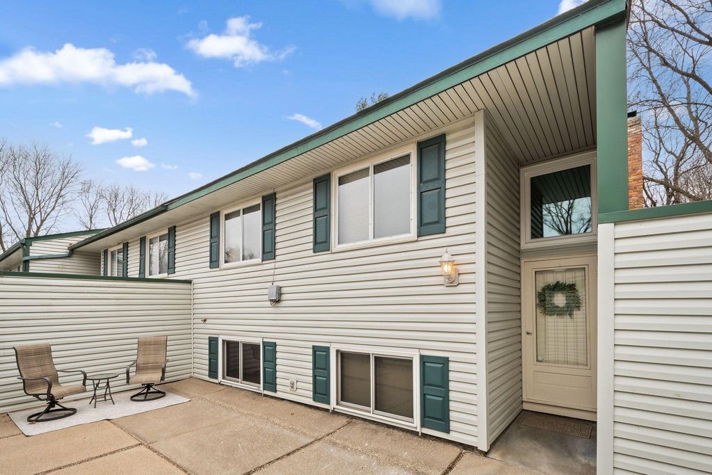 13569 Everton Avenue, Apple Valley, MN 55124