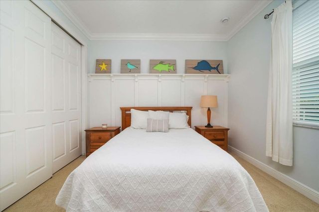 235 11th Square, Vero Beach, FL 32962