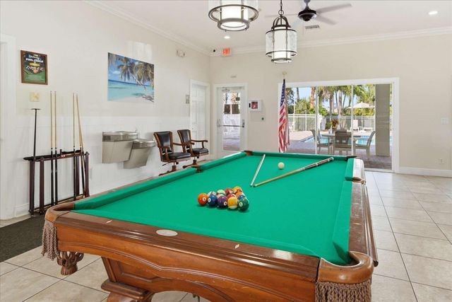 235 11th Square, Vero Beach, FL 32962