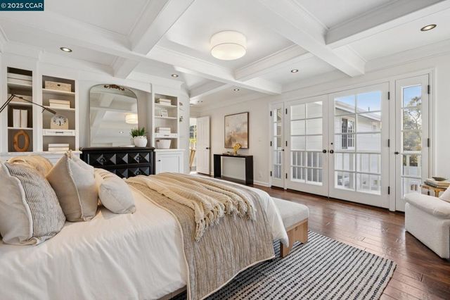 104 Van Ripper Ln, Orinda, CA 94563