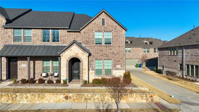 208 Spring Hill Road, Flower Mound, TX 75028